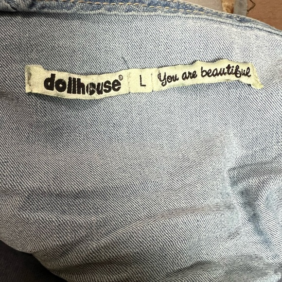 Dollhouse You Are Beautiful Blue Jean
Halter Top with Gold Buttons Size L - Picture 5 of 5